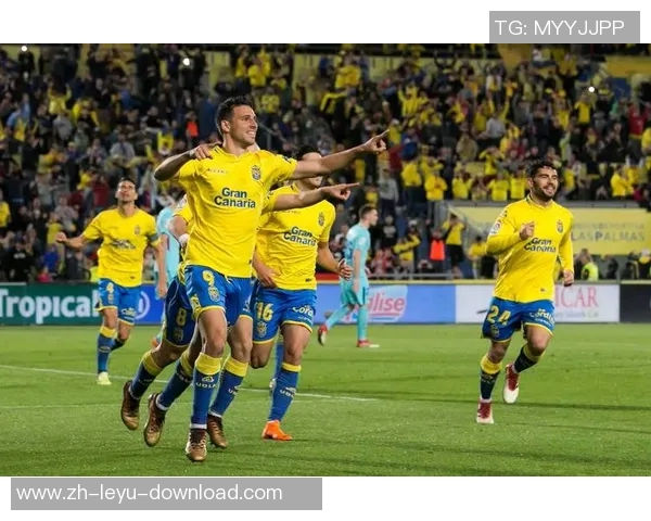 里耶卡主场迎战那不勒斯期待精彩对决两队实力对比分析与赛前预测